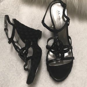 Anne Klein CALDWELL Wedge